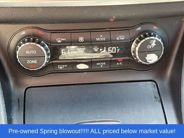 Used 2017  Mercedes-Benz GLA 250 image 26