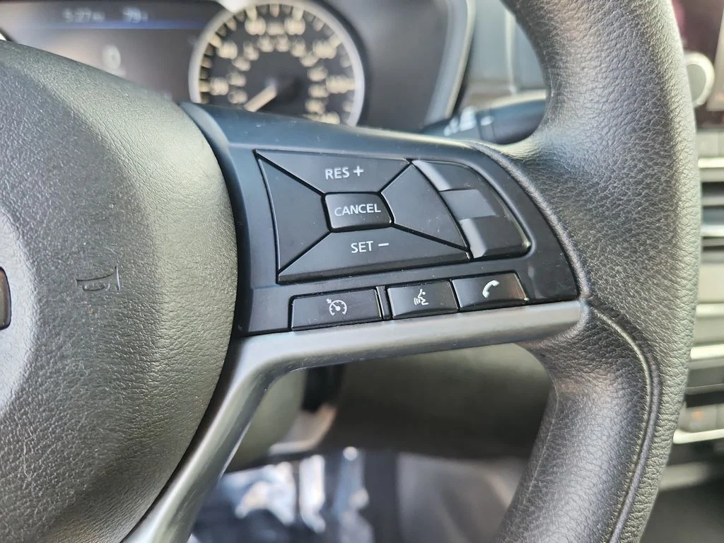 Used 2025 Gray Nissan 2.5 SV image 21