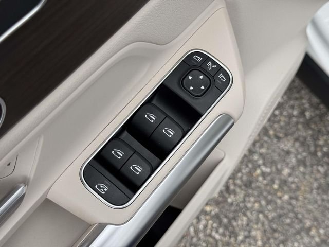 Certified Used 2026 White Mercedes-Benz GLA 250 image 18
