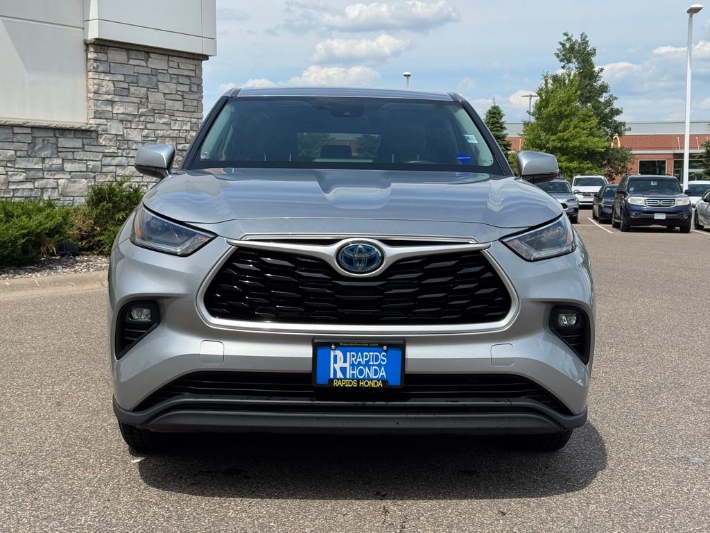 Used 2021 Toyota Highlander LE with VIN 5TDBBRCH7MS054794 for sale in Coon Rapids, Minnesota
