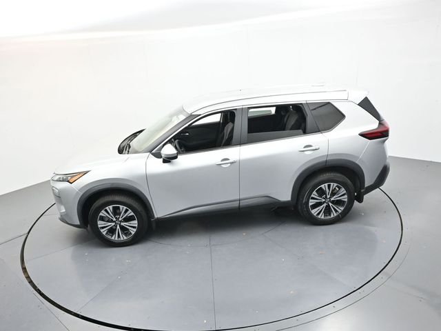 Used 2023 Brilliant Silver Metallic Nissan SV image 35