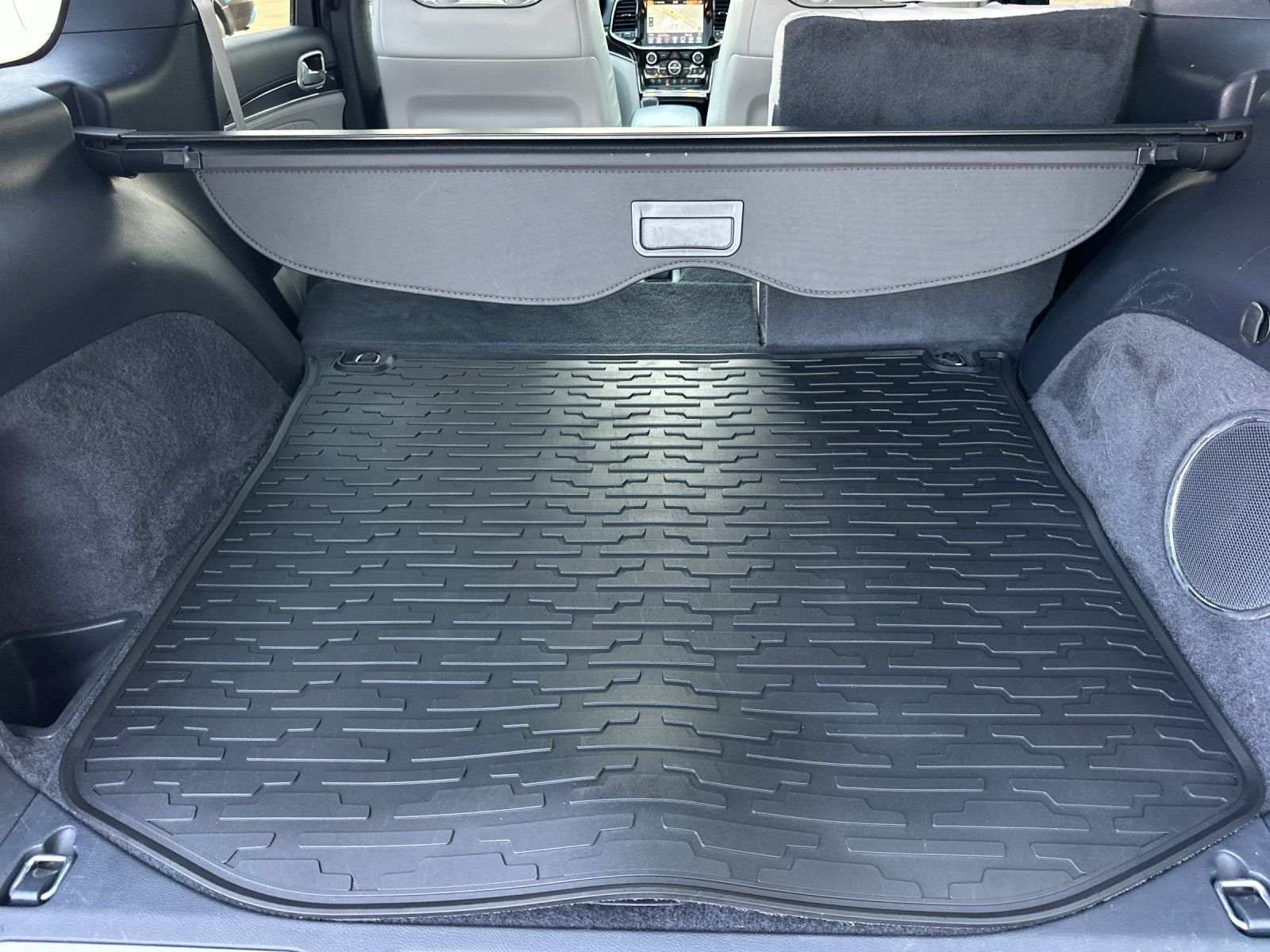 Used 2021 Diamond Black Crystal Pearlcoat Jeep Summit image 14