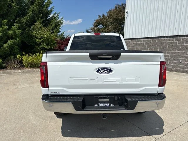 Certified Used 2024 Oxford White Clearcoat Ford XLT image 8