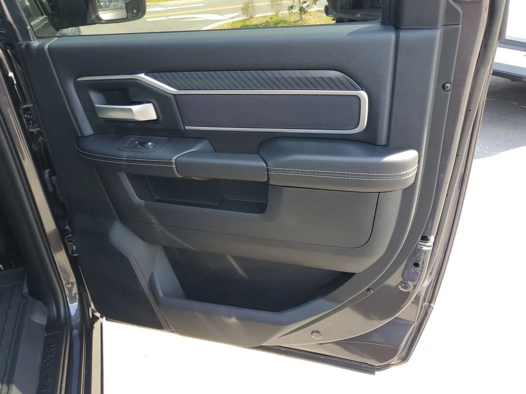 2026 RAM 2500 Big Horn - Photo 28