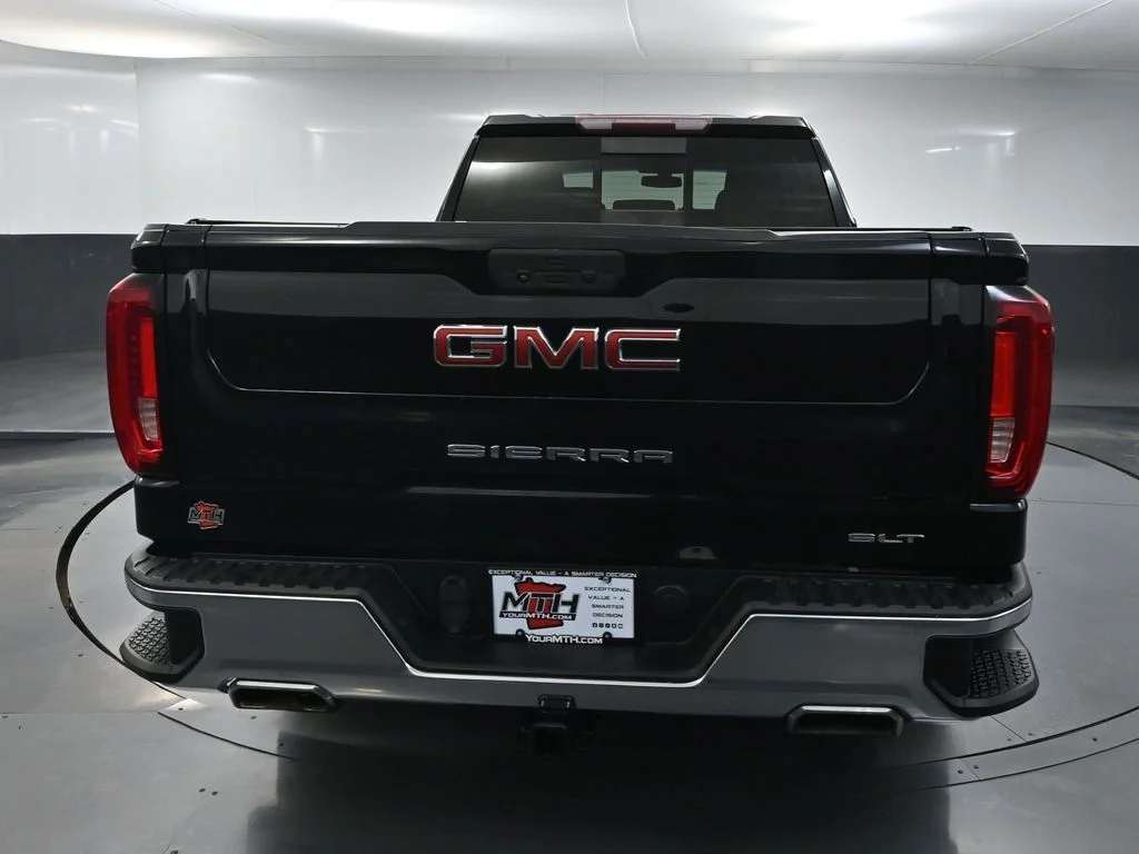 Used 2020 Black GMC SLT image 7