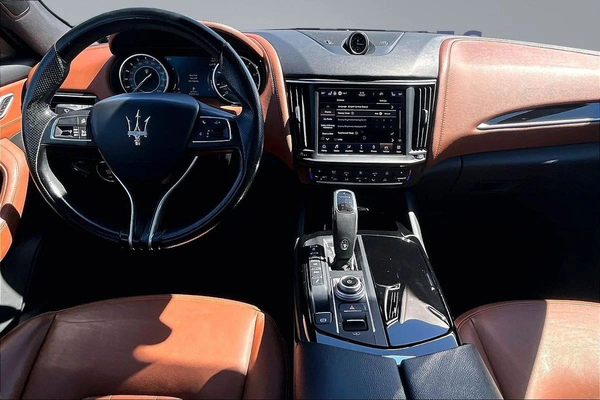 Used 2021  Maserati  image 7