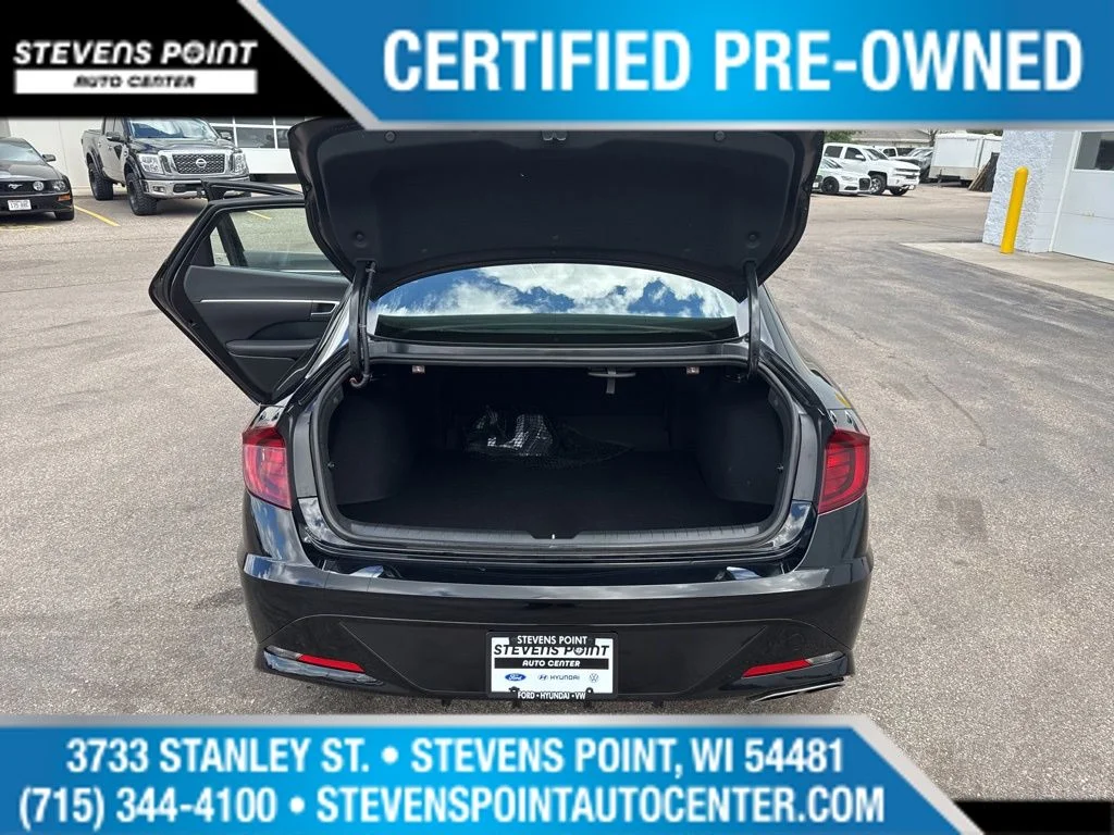 Used 2023 Onyx Black Hyundai SEL image 34