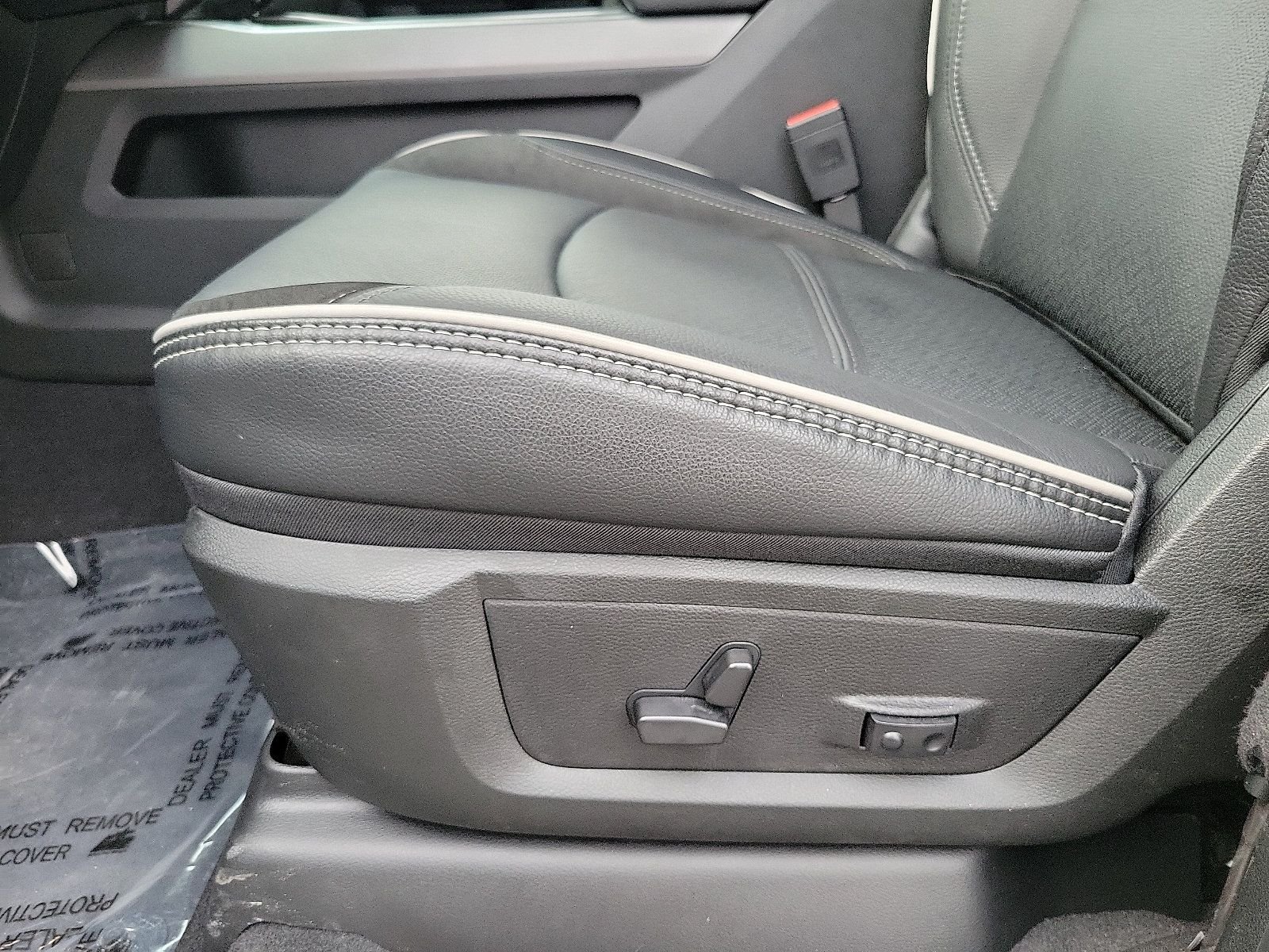 2026 RAM 2500 Laramie - Photo 15