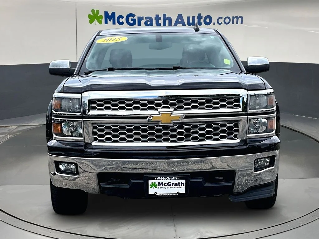 Used 2015 Black Chevrolet LT image 2