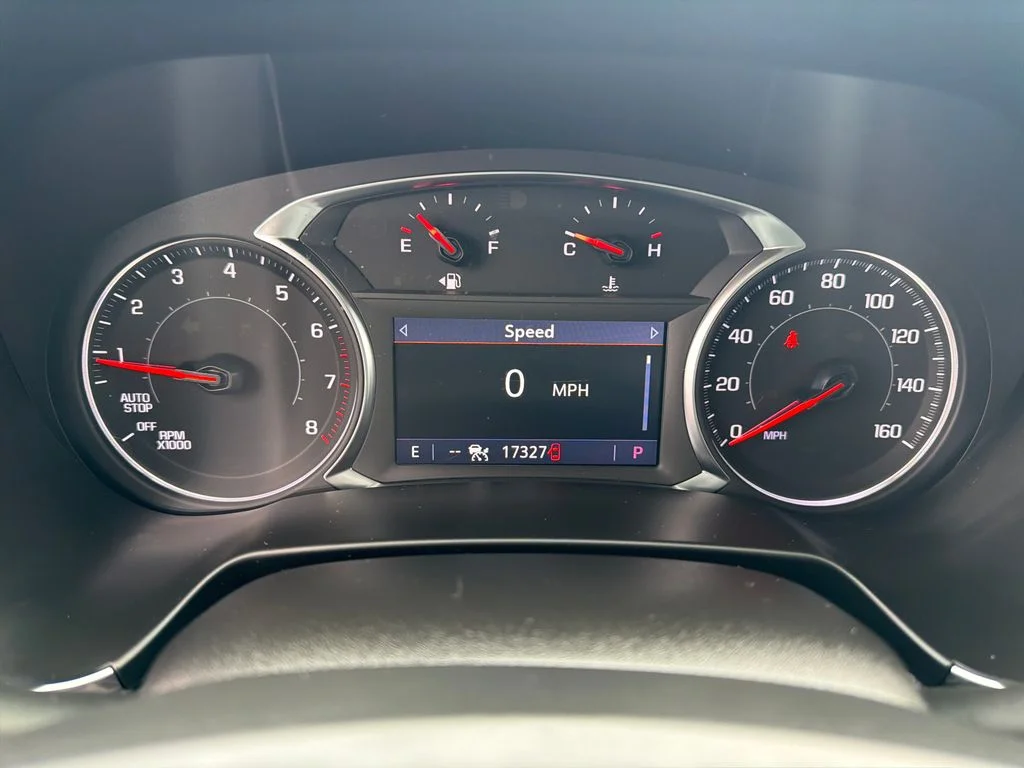 Used 2023 Gray Chevrolet LT image 15