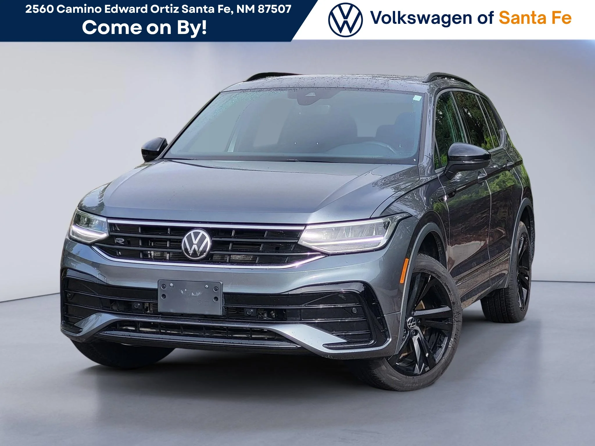 2023 Volkswagen Tiguan SE R-LINE BLACK