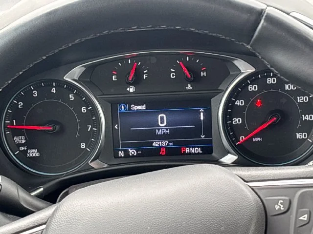 Used 2024 Sterling Gray Metallic Chevrolet LT image 18