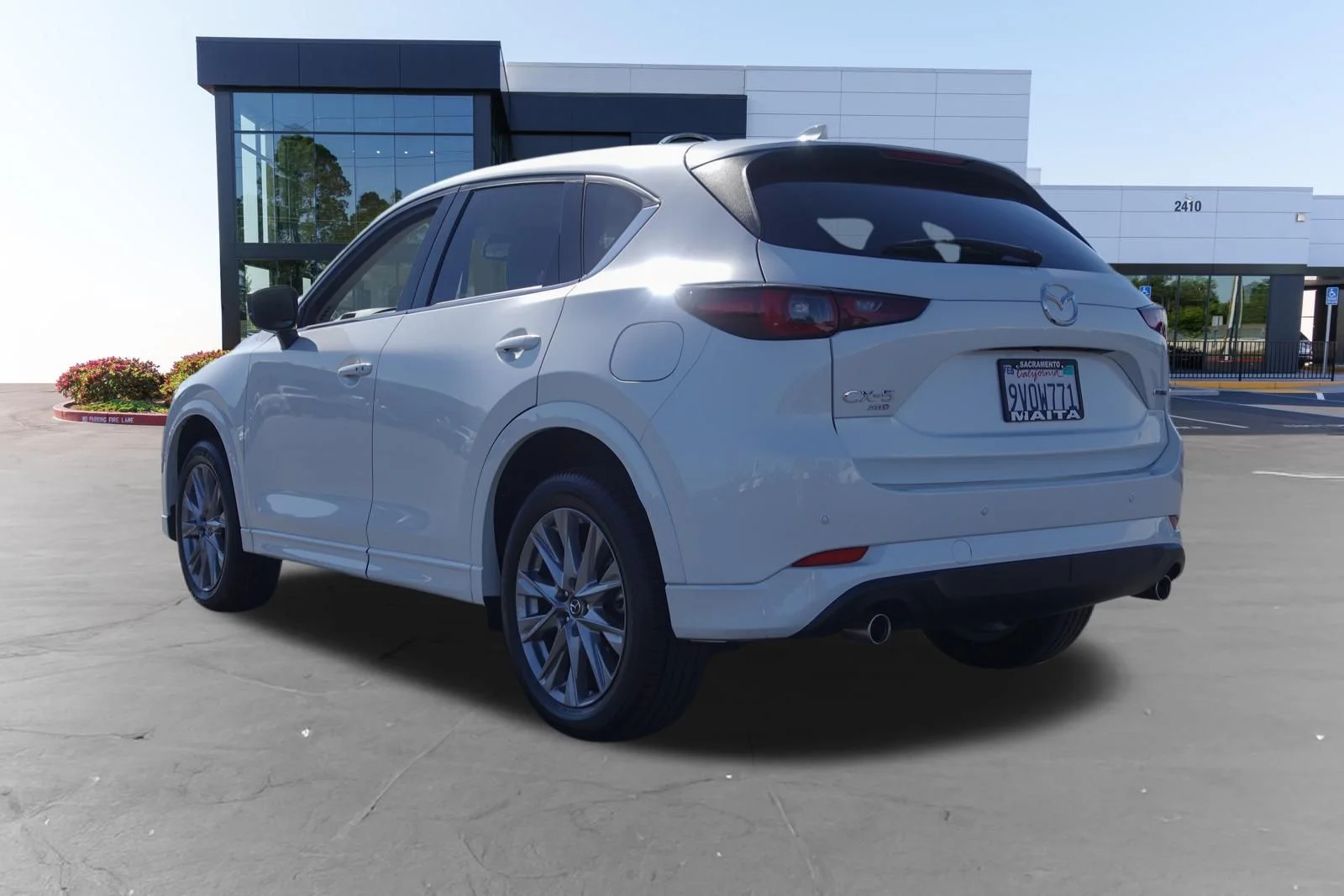 Certified Used 2025 Rhodium White Metallic Mazda 2.5 S Premium Plus Package image 7
