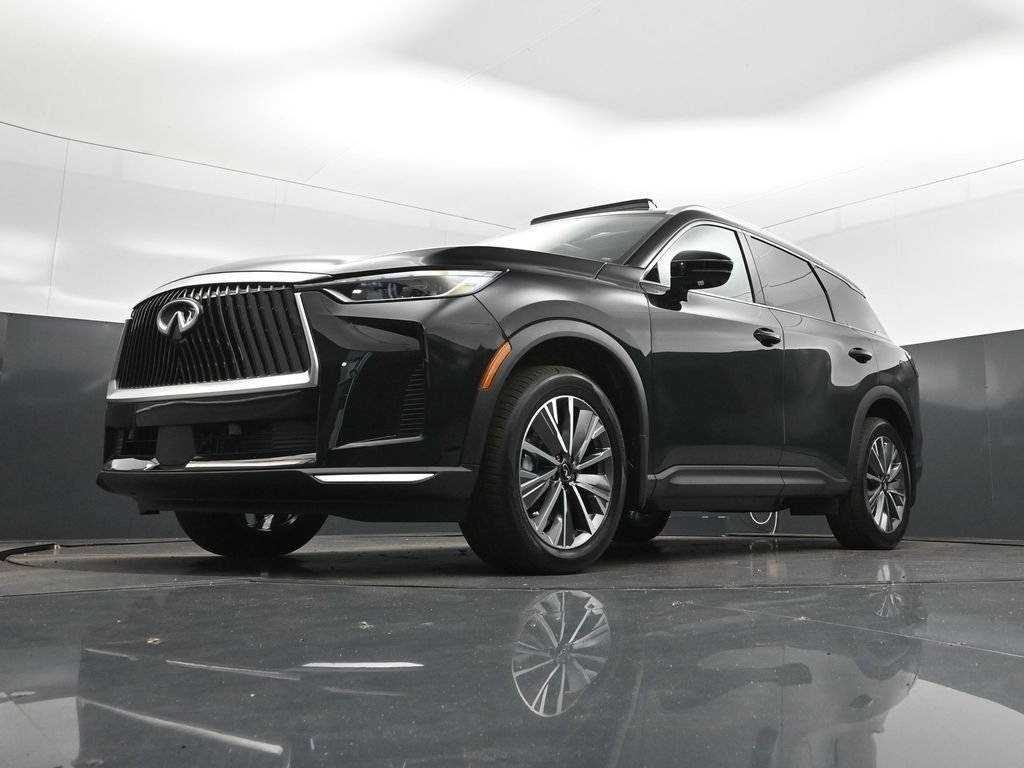 New 2027 MINERAL BLACK INFINITI Luxe FWD image 39