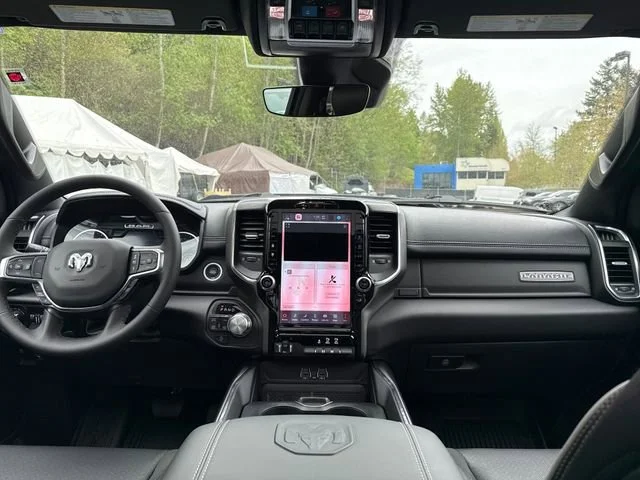 New 2026 Diamond Black Crystal Pearl-Coat Exterior Paint RAM Laramie image 11