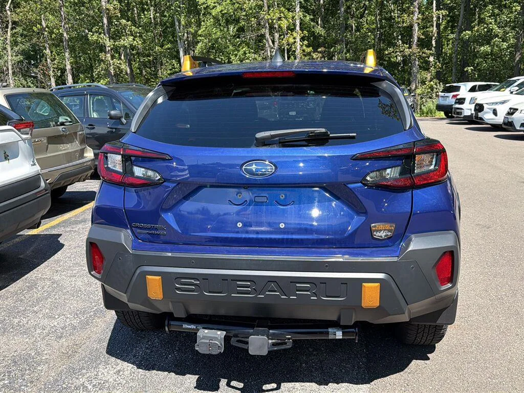 Used 2024 Sapphire Blue Pearl Subaru Wilderness image 10