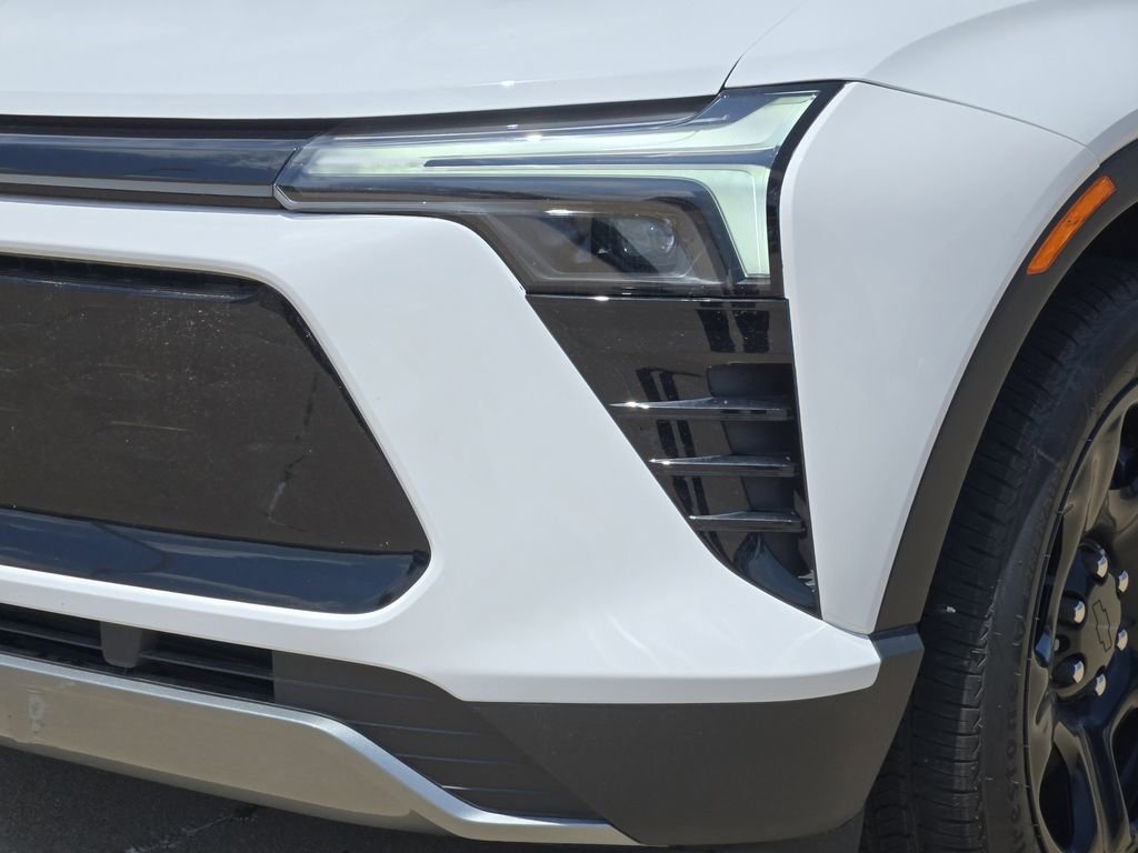 New 2024 Summit White Chevrolet 2FL Police image 20
