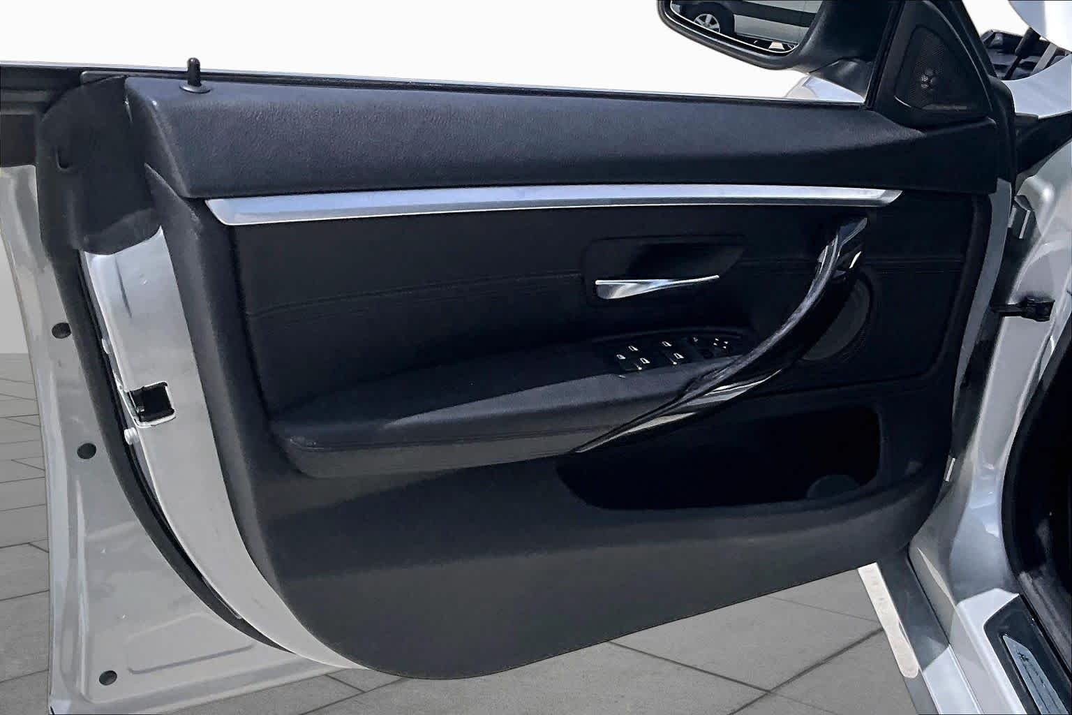 Used 2018 Glacier Silver Metallic BMW 430i image 24
