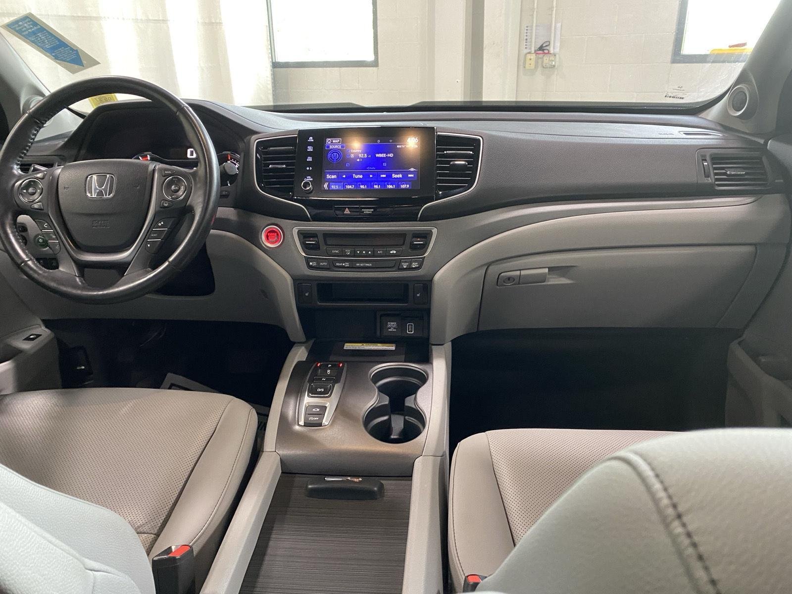 Used 2023 Modern Steel Metallic Honda RTL-E image 6