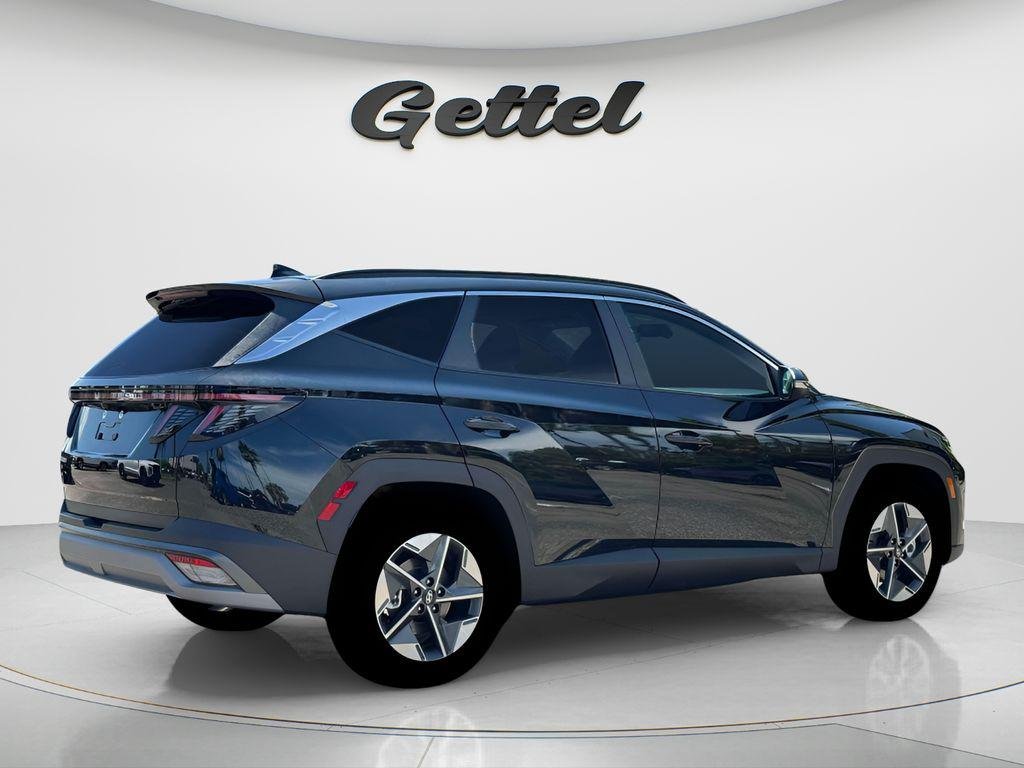 New 2026 Black Hyundai SEL Premium FWD image 26