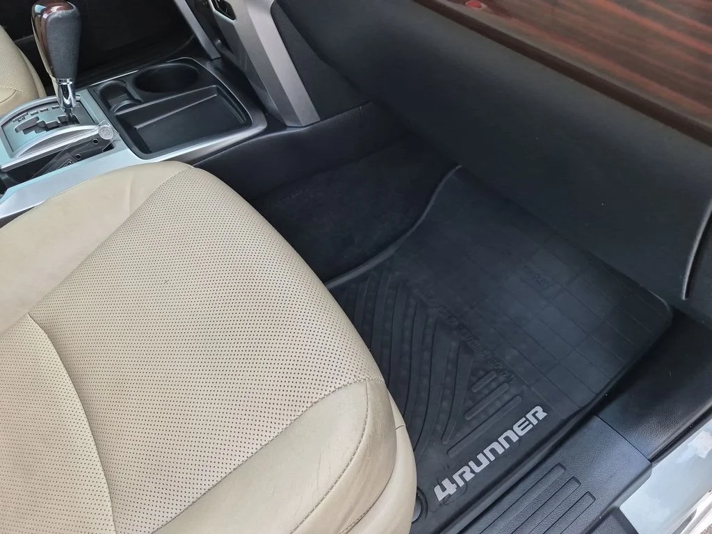 Used 2016 White Toyota Limited image 39