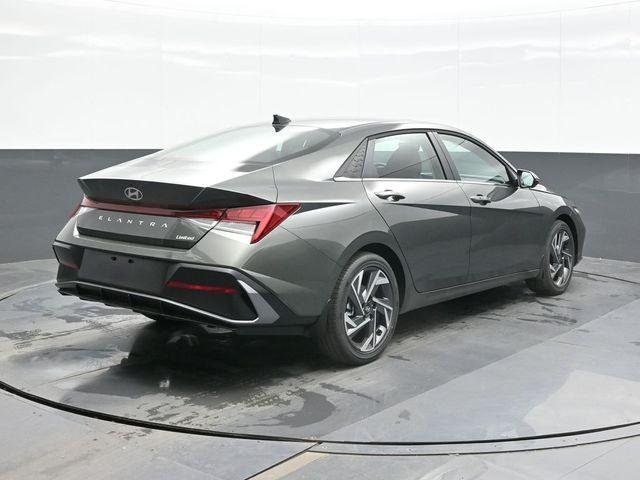 New 2026 Gray Hyundai Limited image 9