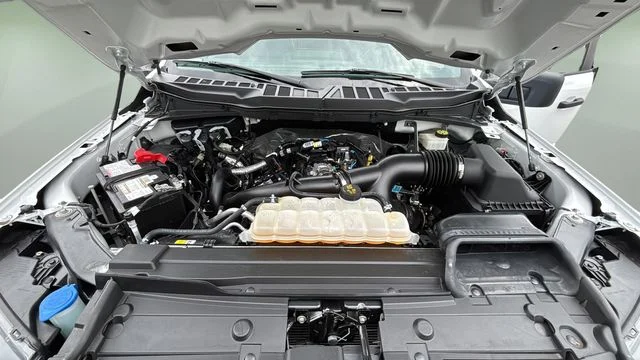 Used 2023 White Ford XL image 31