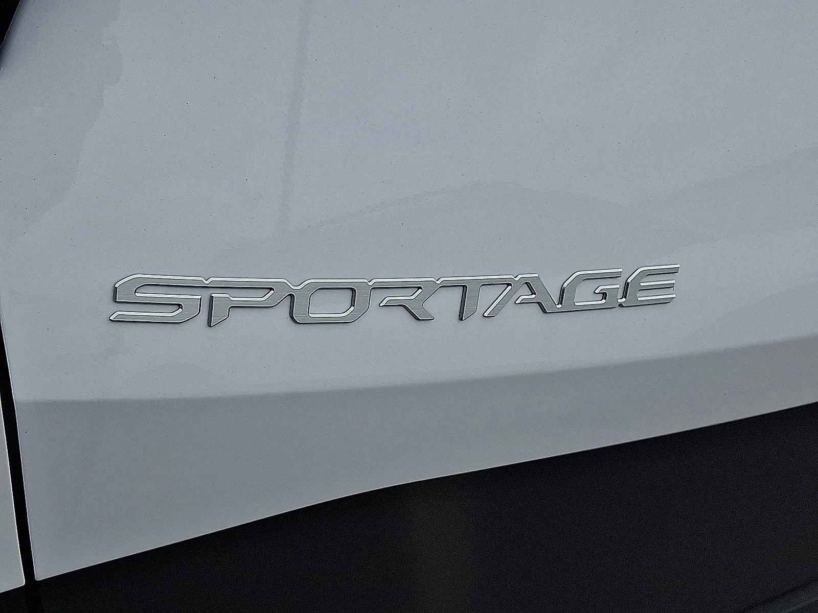 New 2027 White Kia LX image 9