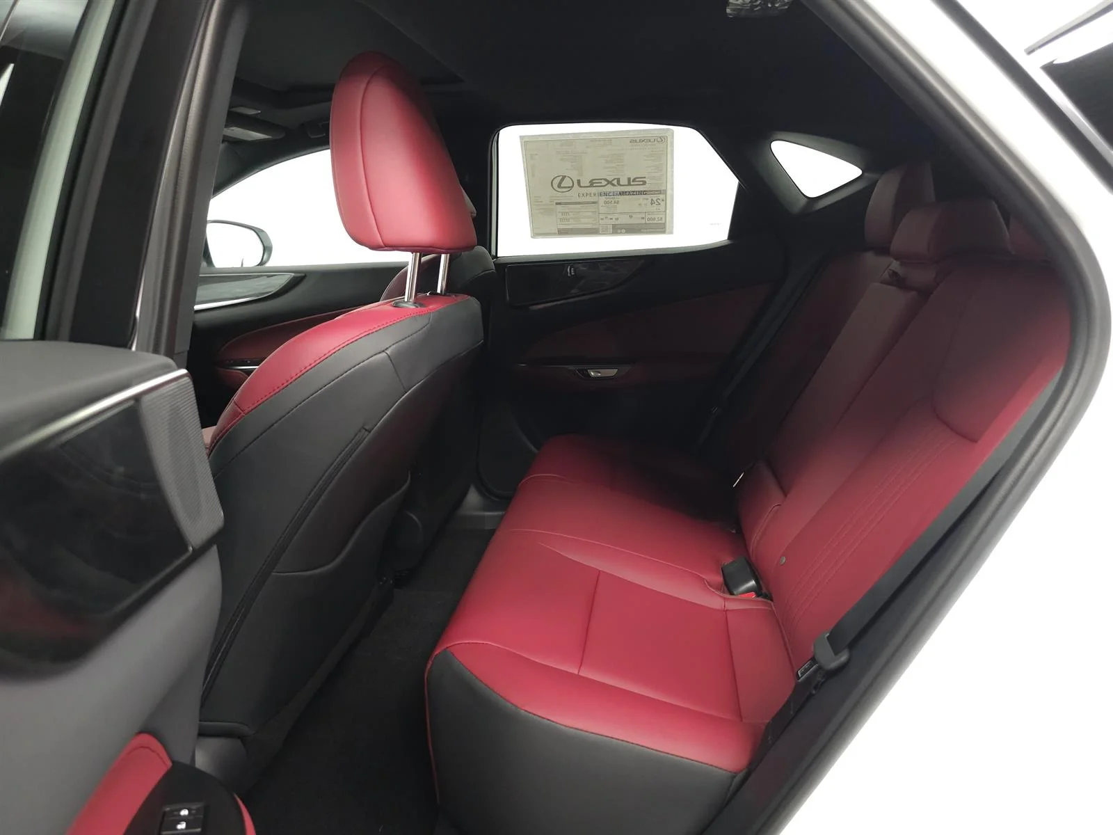 New 2026 Ultra White (083) Lexus Premium image 7