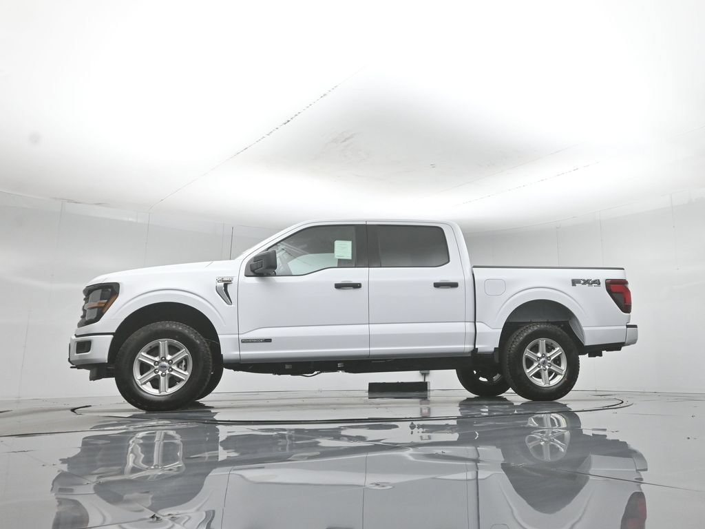 New 2026 Oxford White Ford XLT image 50