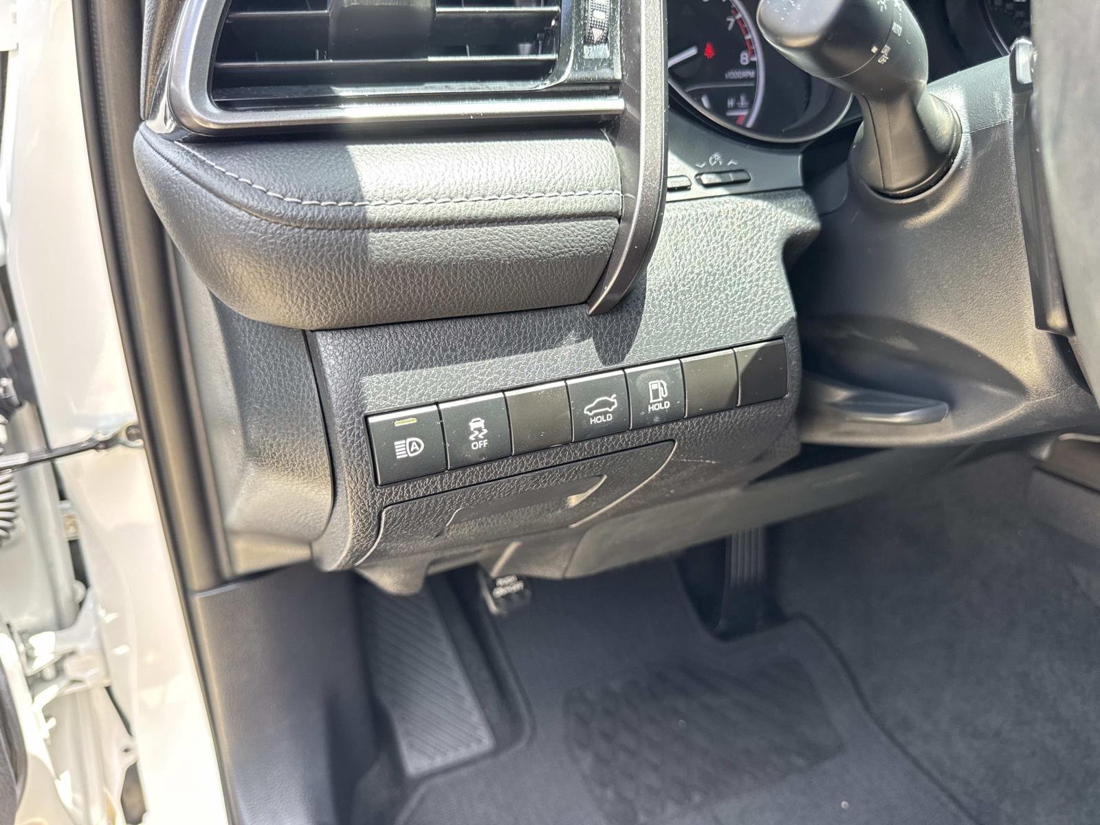 Used 2023 Ice Cap Toyota SE Nightshade image 20