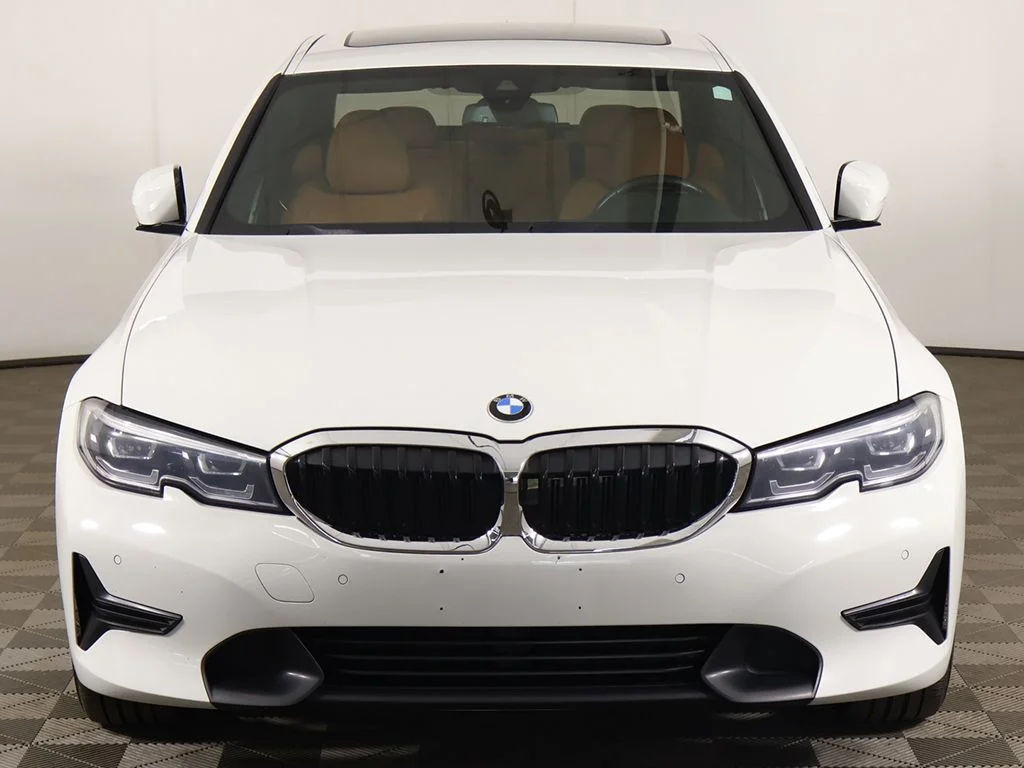 Used 2020 White BMW 330i xDrive image 12
