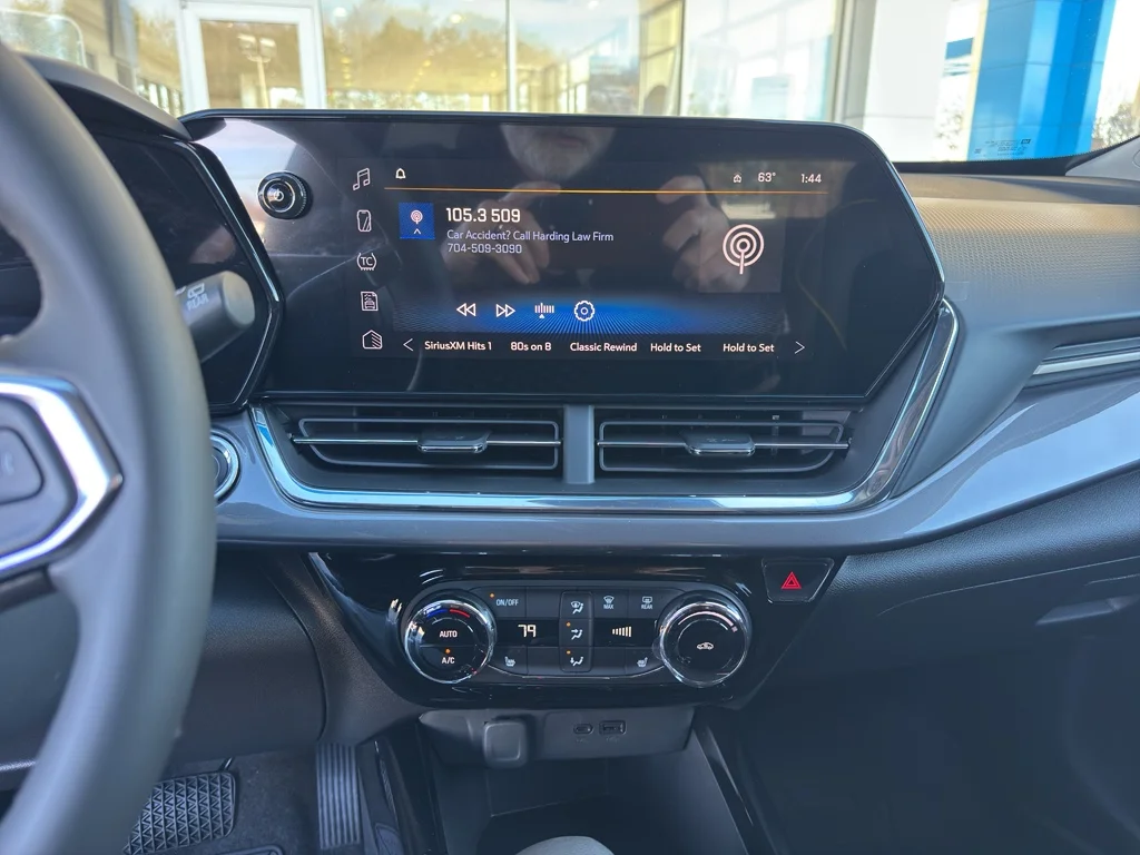 2026 Chevrolet Trax Activ - Photo 15