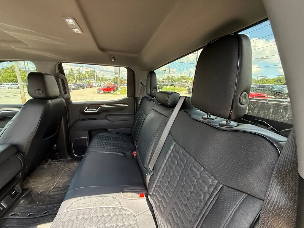 Used 2026 Black GMC Elevation image 25