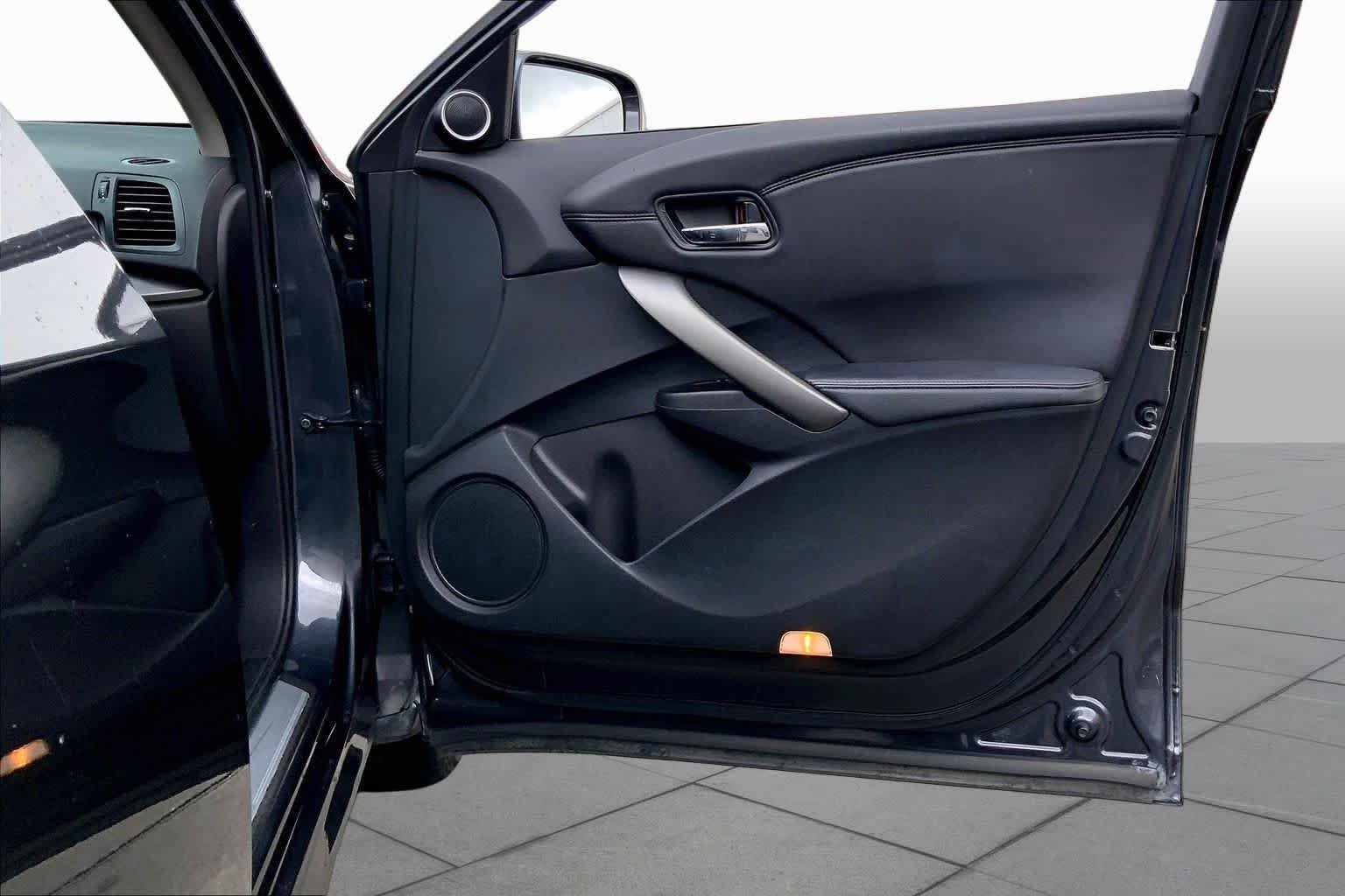 Used 2013 Crystal Black Pearl Acura Tech Pkg image 22