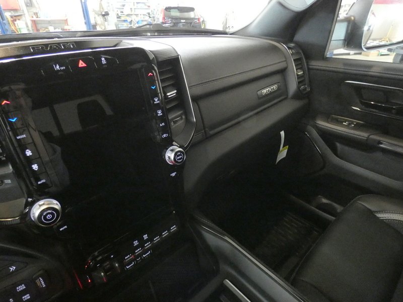 New 2026 Diamond Black Crystal Pearl-Coat Exterior Paint RAM RHO 4x4 Crew Cab 5