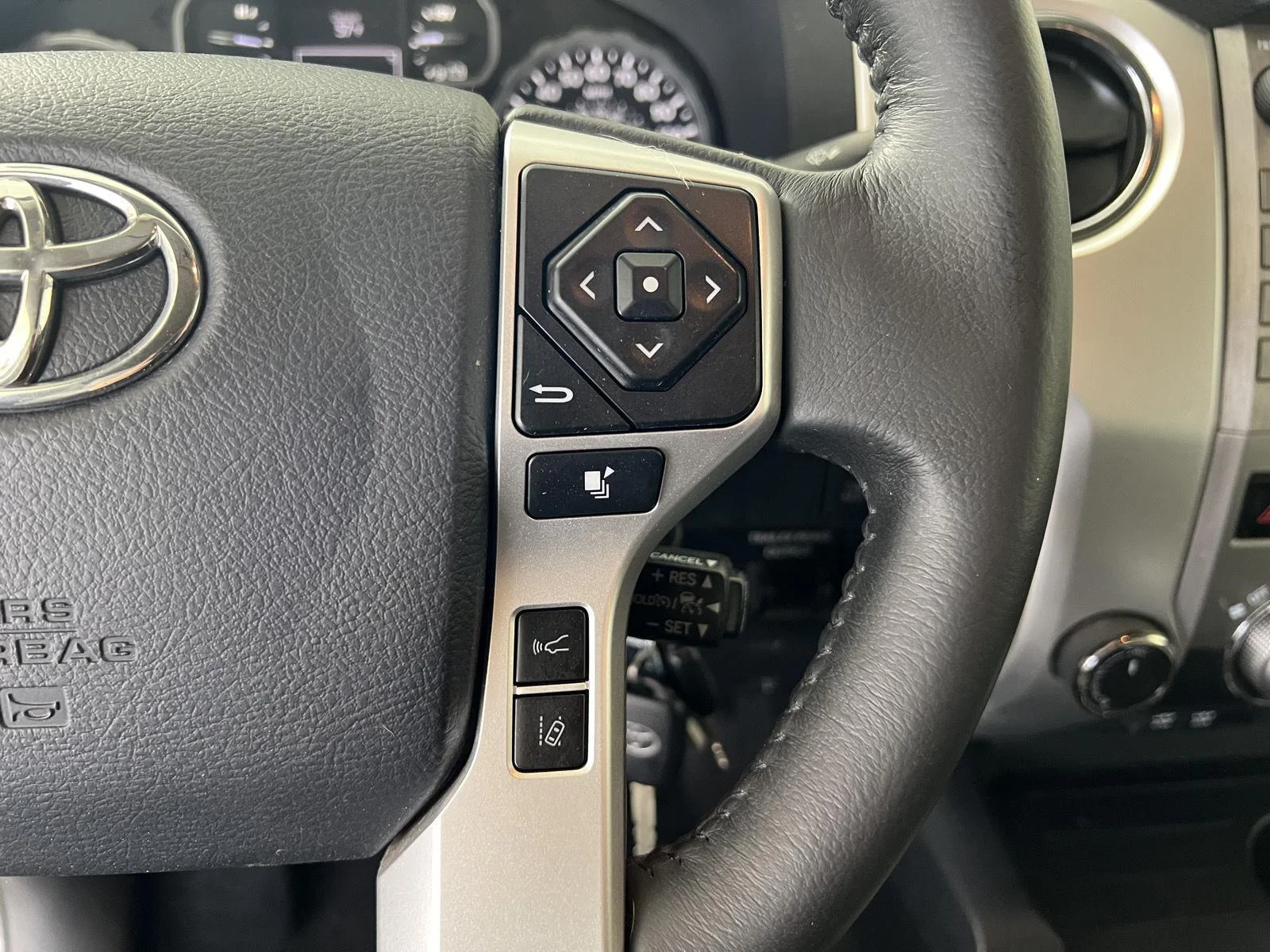 Used 2020 Magnetic Gray Metallic Toyota SR5 image 16