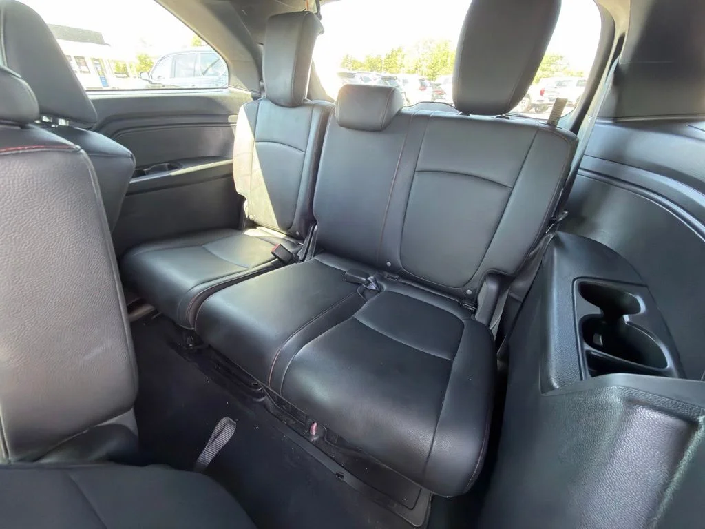 Certified Used 2025 Red Honda Sport-L image 17