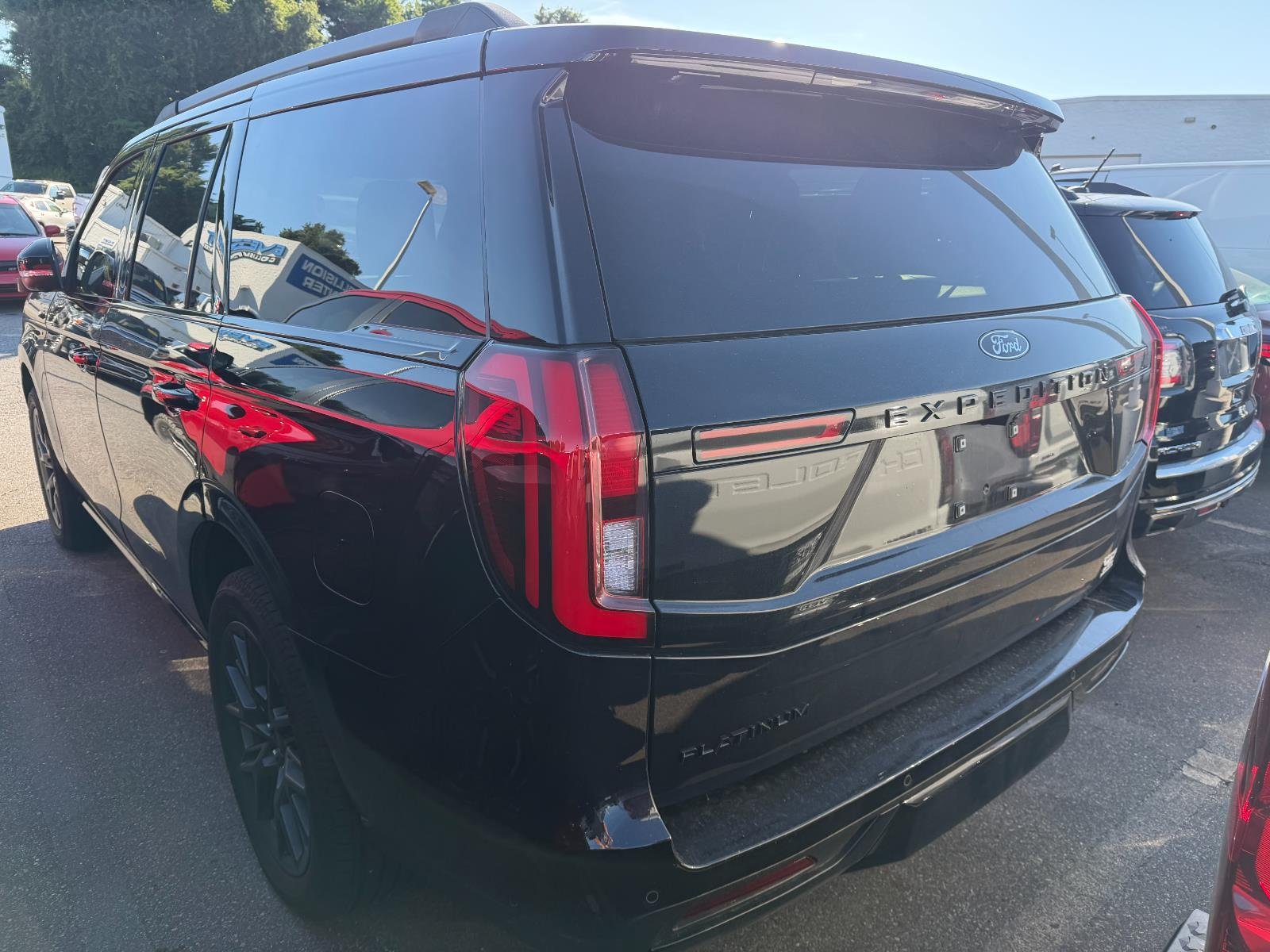 Used 2025 Black Ford Platinum image 3