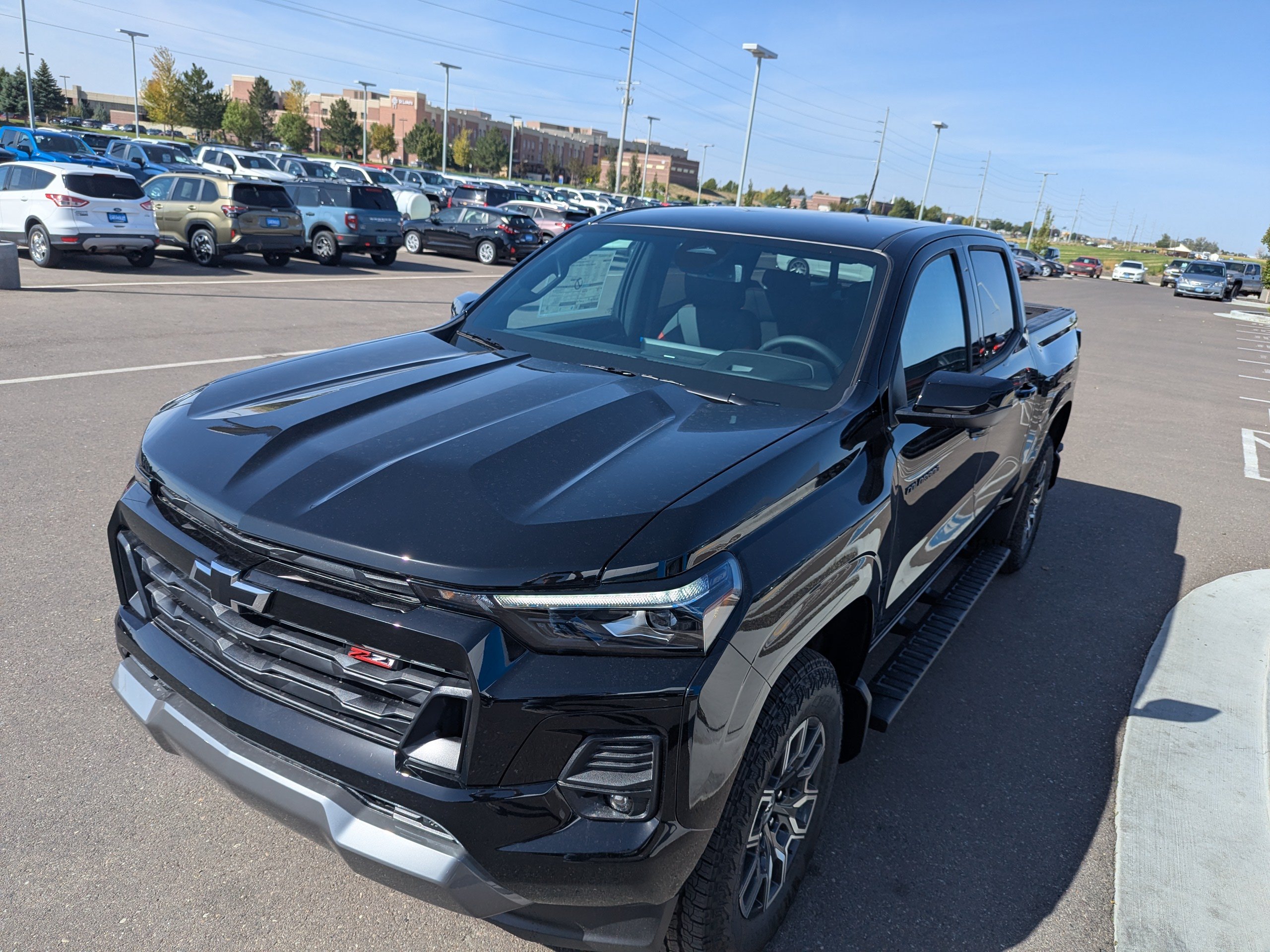 2026 Chevrolet Colorado Z71 - Photo 7