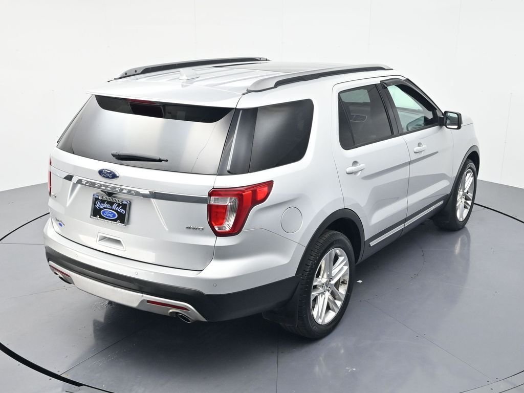 Used 2017 Ingot Silver Ford XLT image 41