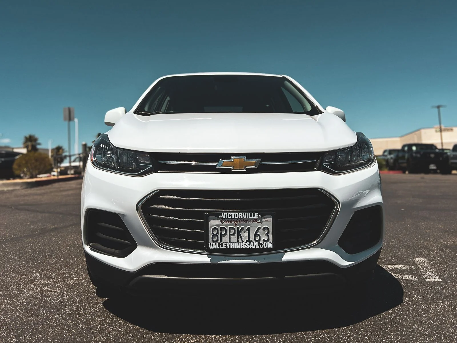 Used 2020 Chevrolet Trax LS with VIN 3GNCJKSB5LL239675 for sale in Victorville, CA