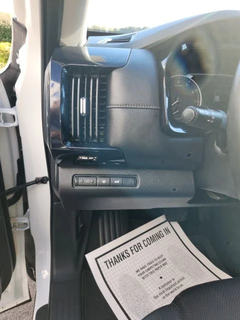 2025 Nissan Pathfinder SV - Photo 20