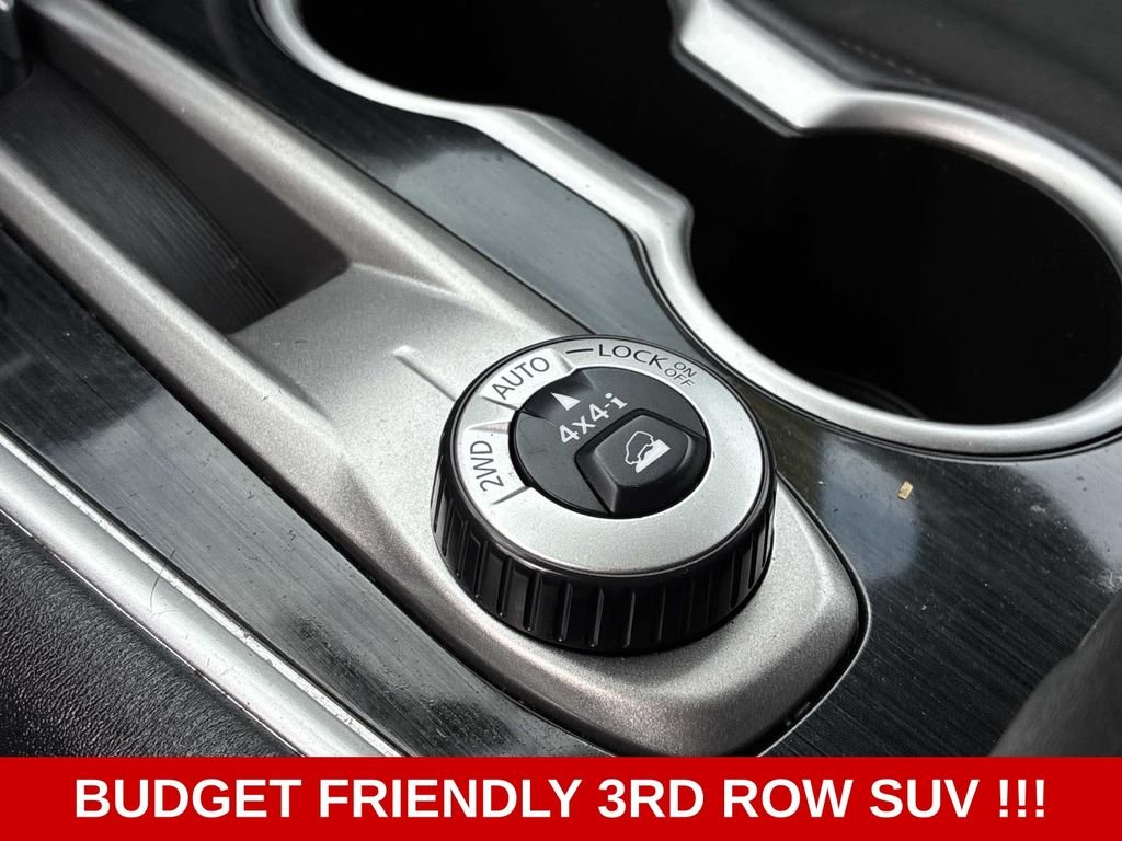 Used 2020 Black Nissan S image 27