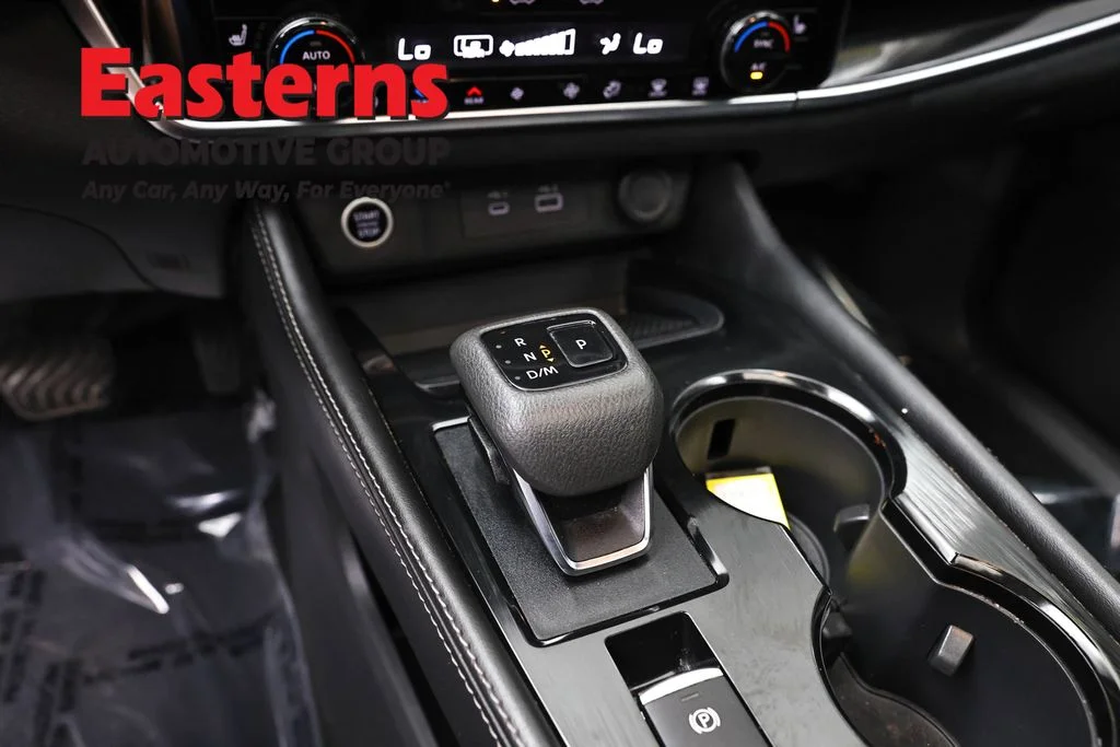 Used 2023 Gray Nissan SL image 13