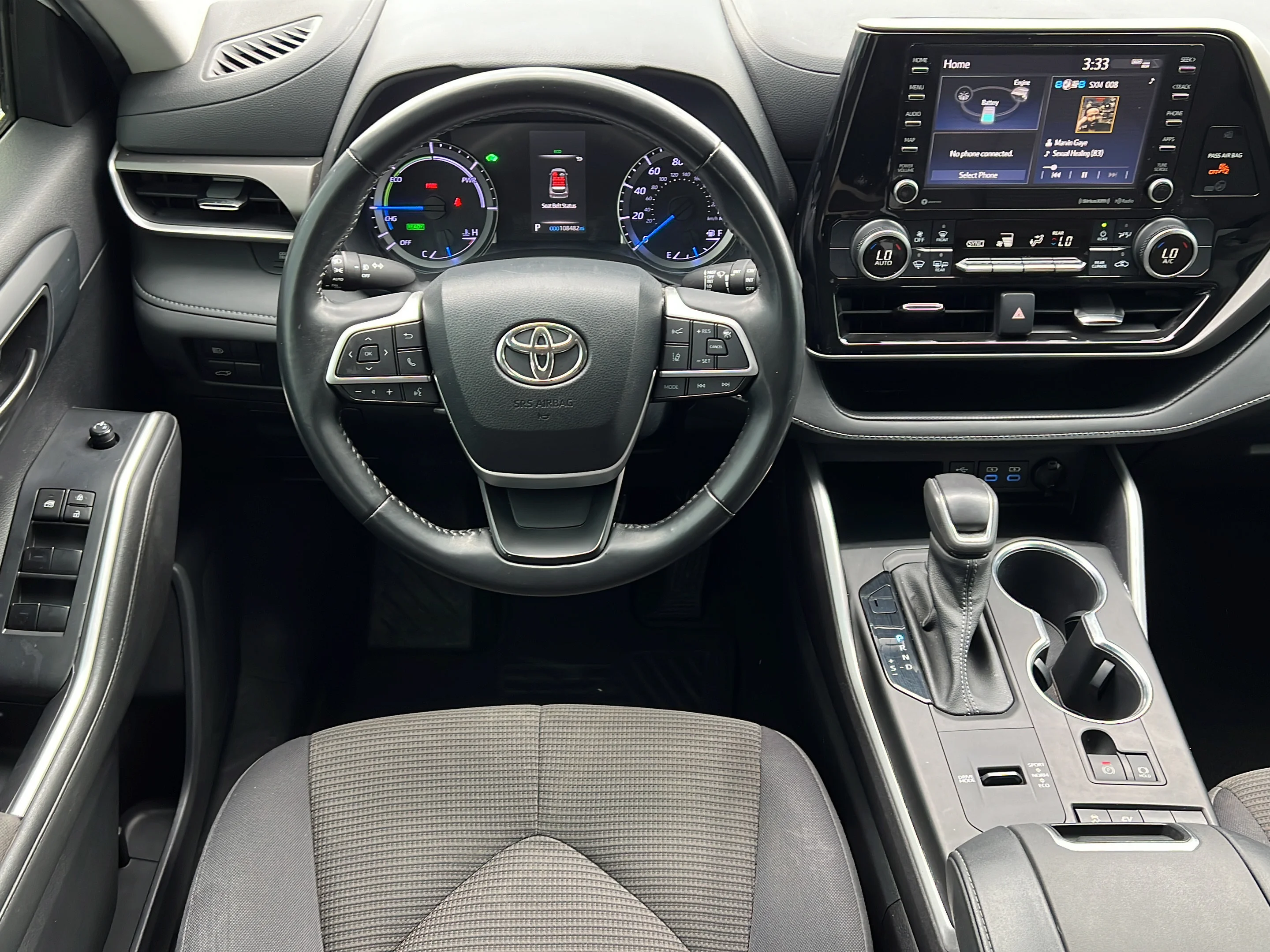 Used 2022 Pearl Toyota Hybrid LE image 12