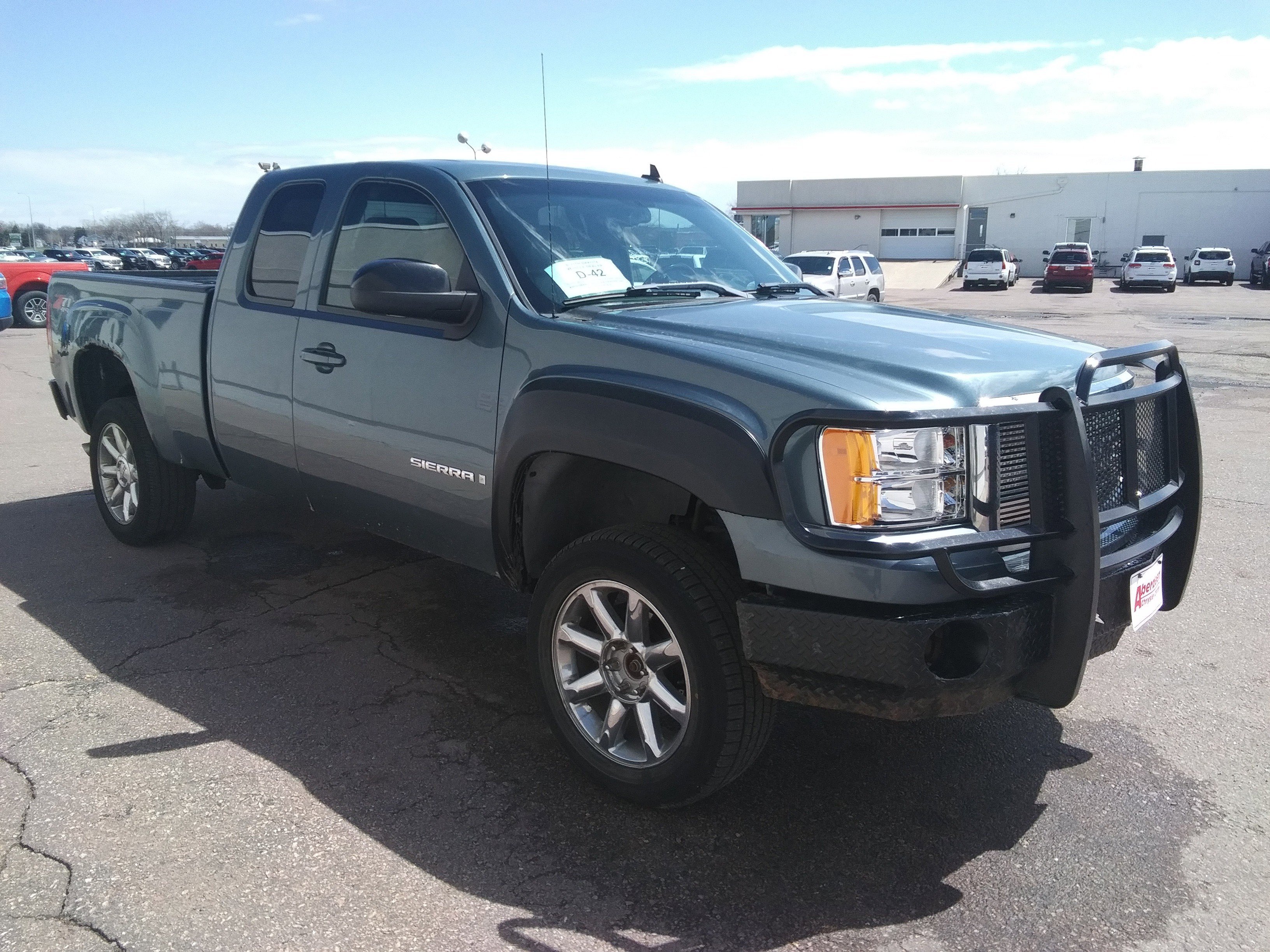 Used 2007 Gray GMC SLT image 4