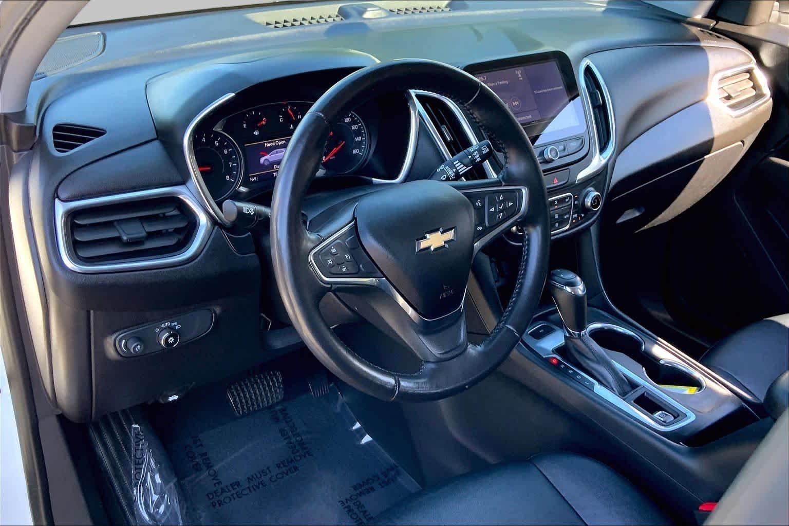 Used 2019 Summit White Chevrolet LT image 18