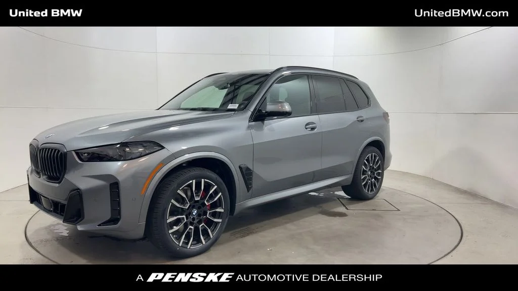 Used 2026 Skyscraper Grey Metallic BMW sDrive40i image 4