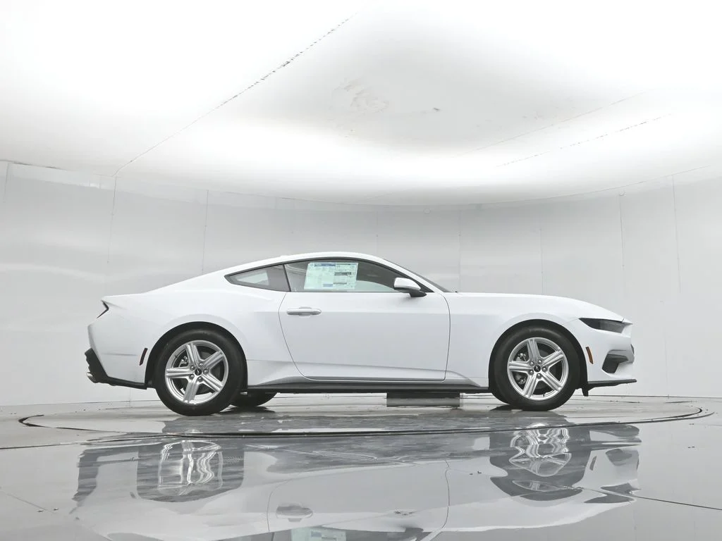 New 2026 Oxford White Ford EcoBoost image 44